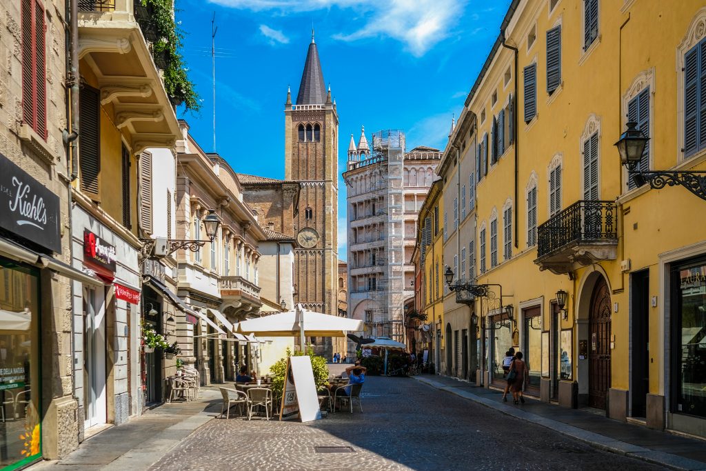 Armerie off limit dal centro di Parma: Assoarmieri non ci sta - Armi e